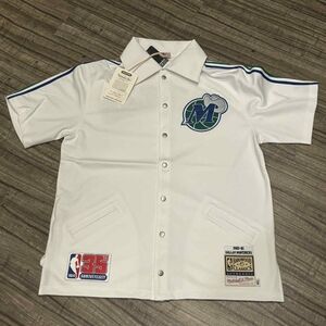 Dallas Mavericks Mitchell & Ness NBA Authentic Shooting Shirt, Size Adult Large